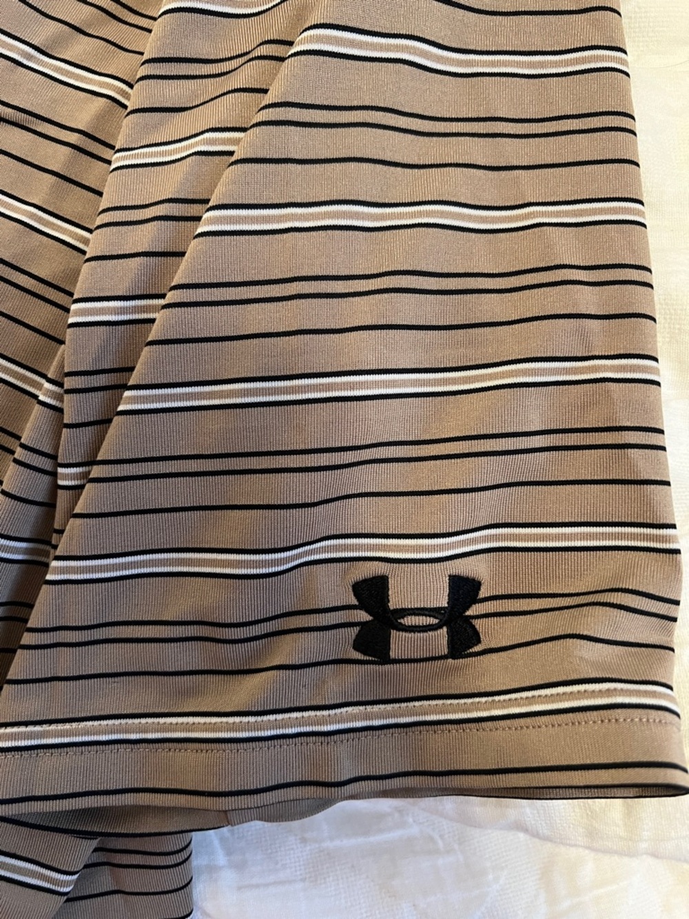 Under Armour Heat Gear Men’s Tan & Brown Striped Performance Polo - Picture 3 of 3